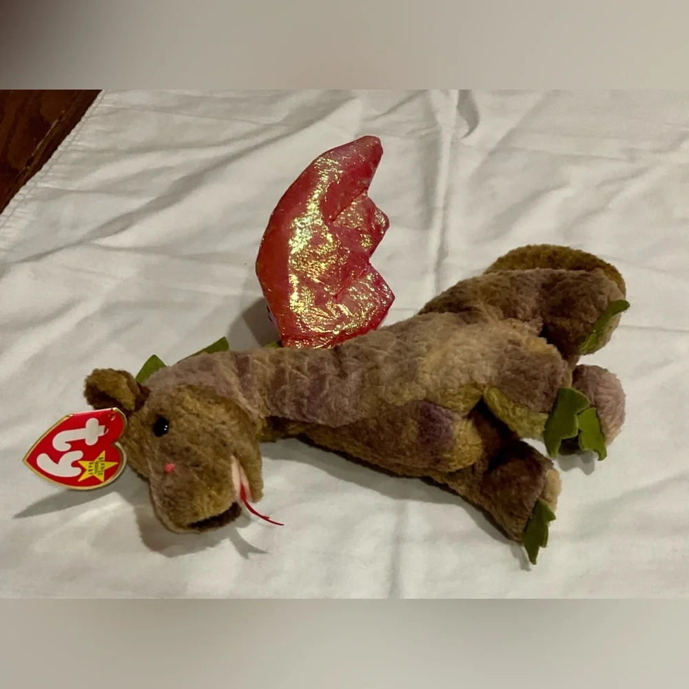 Ty Scorch dragon beanie baby